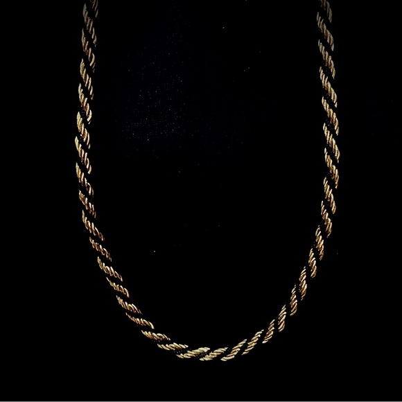 Vintage Signed TRIFARI Two Tone TM Gold Rope Necklace - Picture 1 of 4